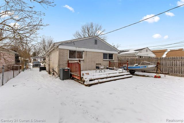 20023 Syracuse Avenue, Romulus, MI 48174