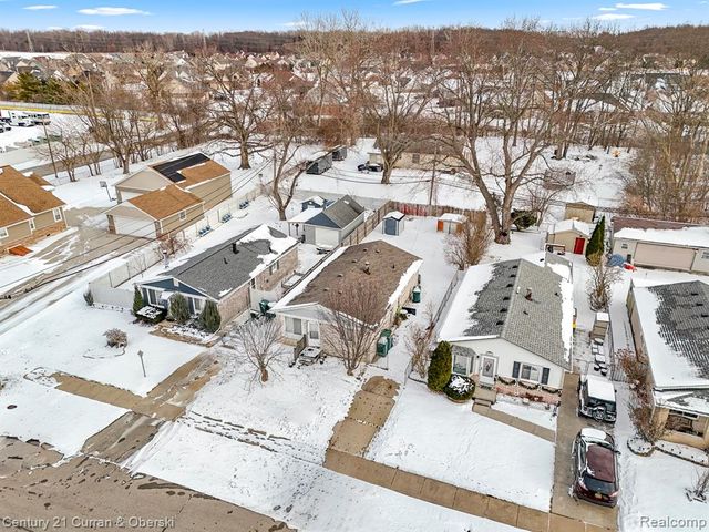 20023 Syracuse Avenue, Romulus, MI 48174