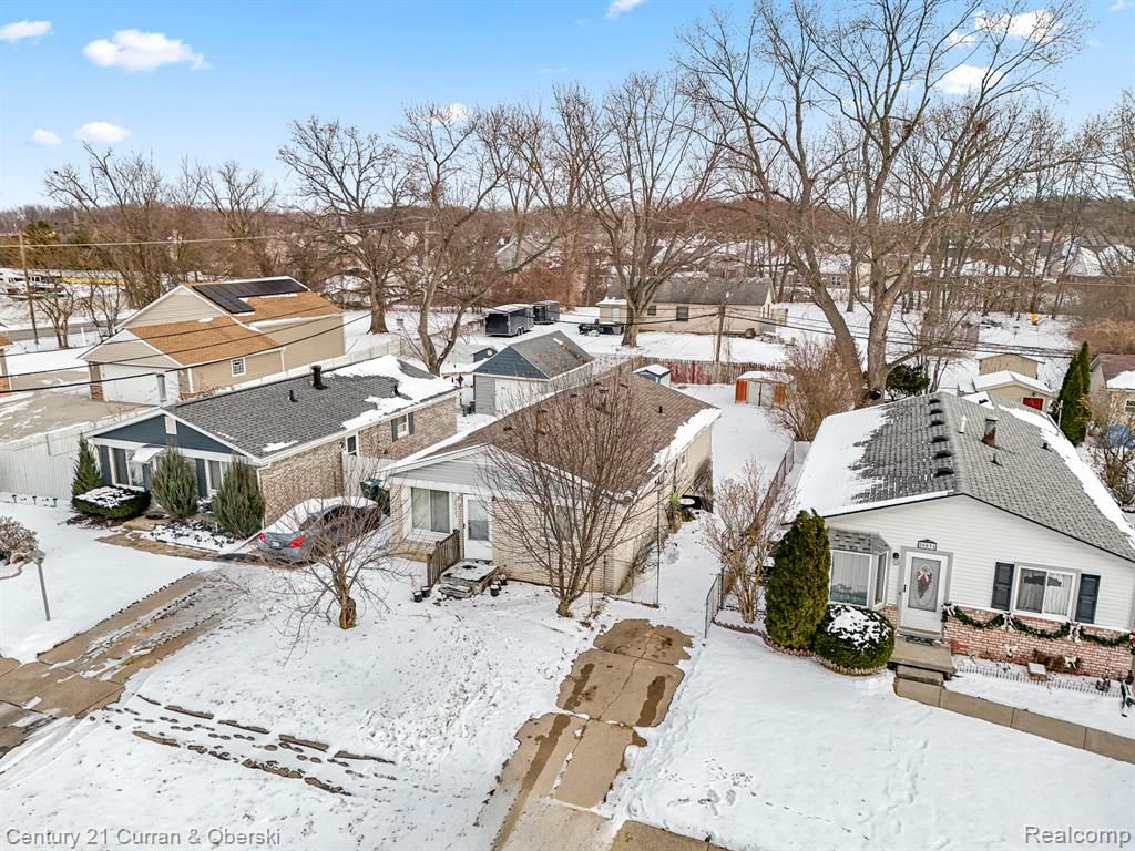 20023 Syracuse Avenue, Romulus, MI 48174