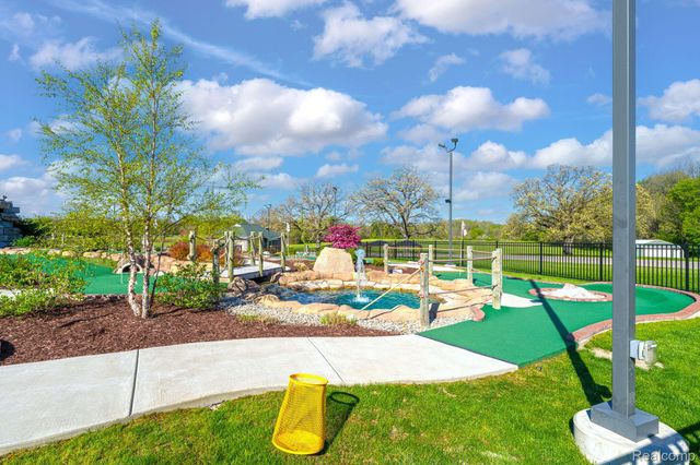 79363 Van Dyke Ave Road W, Bruce, MI 48065