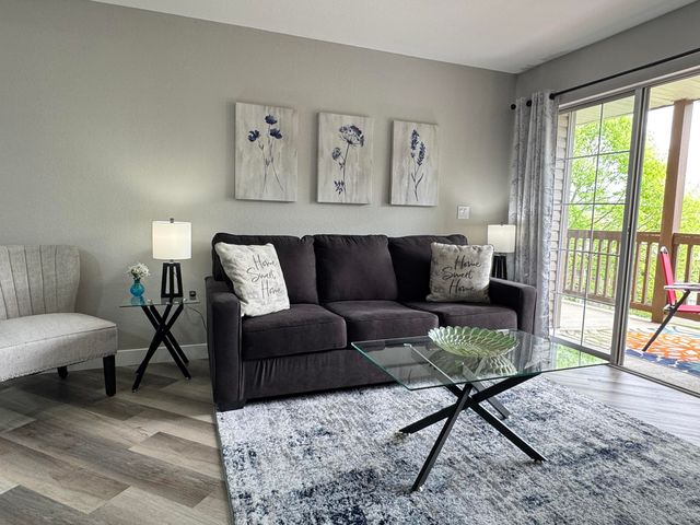 610 Abby Lane 15, Branson, MO 65616