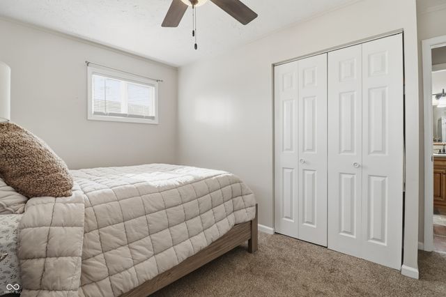 324 Holiday Drive, Plainfield, IN 46168