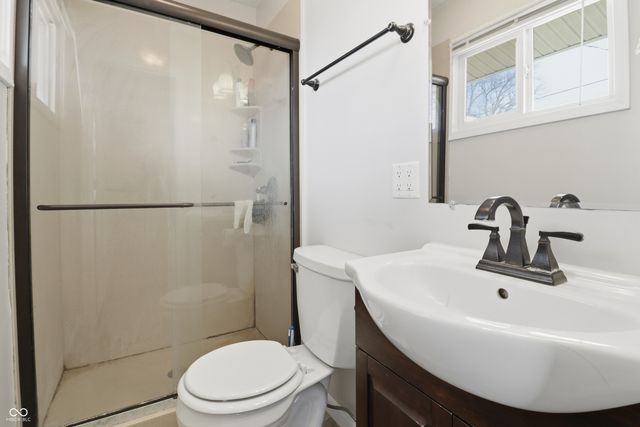 324 Holiday Drive, Plainfield, IN 46168