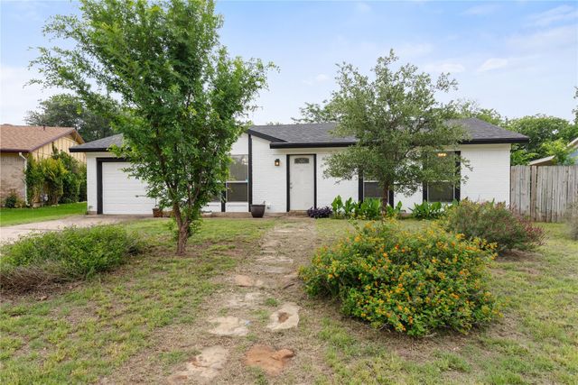 1904 Heathwood CIR, Round Rock, TX 78664