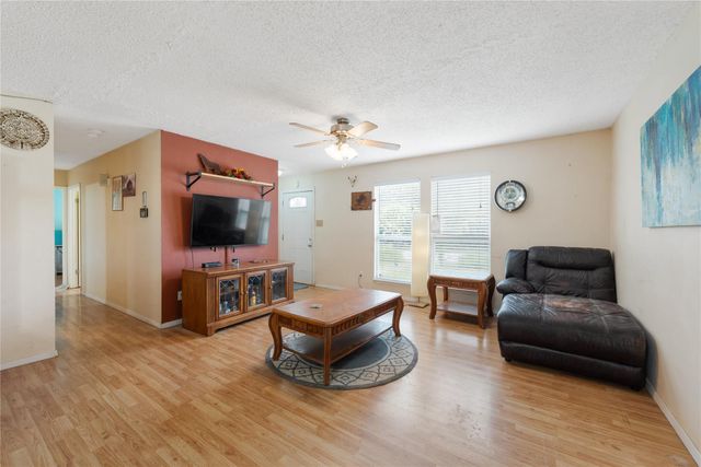 1904 Heathwood CIR, Round Rock, TX 78664