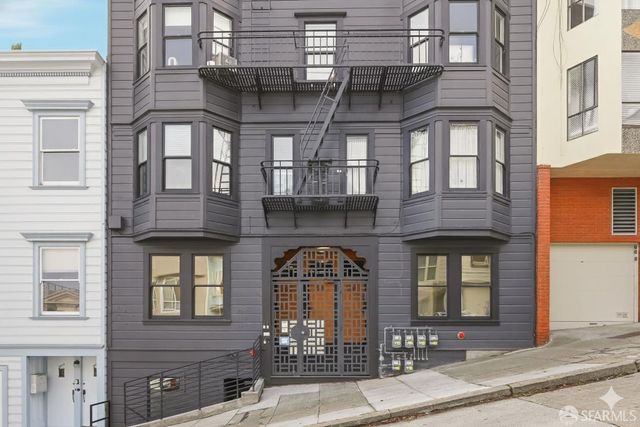 357 Vallejo Street 357, San Francisco, CA 94133
