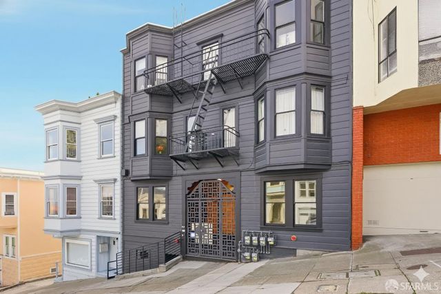 357 Vallejo Street 357, San Francisco, CA 94133