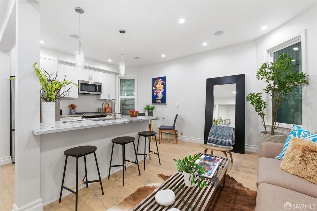 357 Vallejo Street 357, San Francisco, CA 94133