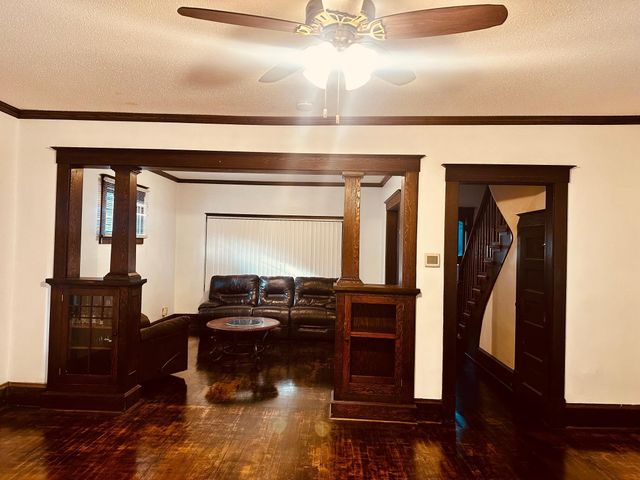 246 Sidney Street E, Saint Paul, MN 55107