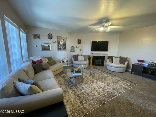 6255 N Camino Pimeria Alta Apt 36, Tucson, AZ 85718