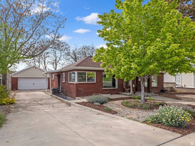 935 N 400 E, Bountiful, UT 84010