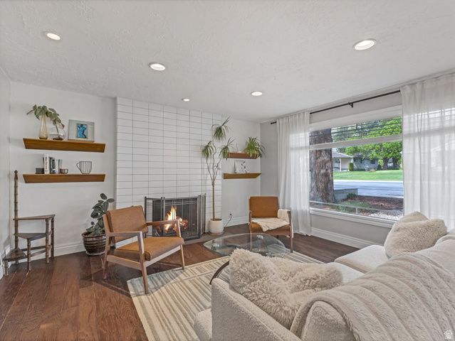 935 N 400 E, Bountiful, UT 84010