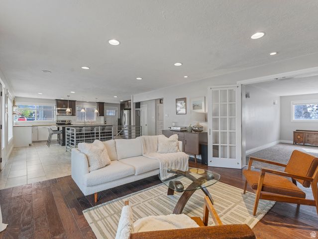 935 N 400 E, Bountiful, UT 84010