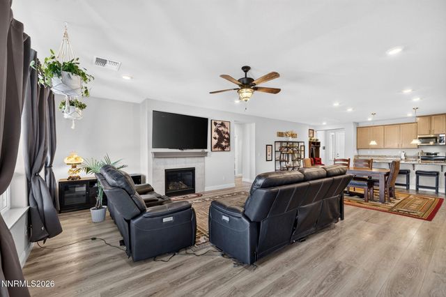 2291 Cloud Berry Drive, Sparks, NV 89441