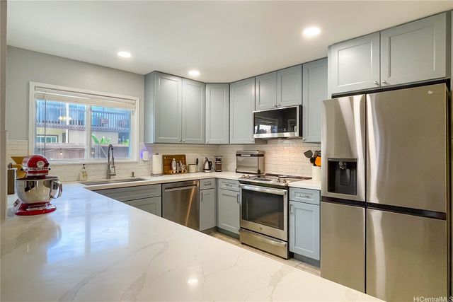 95-009 Kahoea Street 123, Mililani, HI 96789