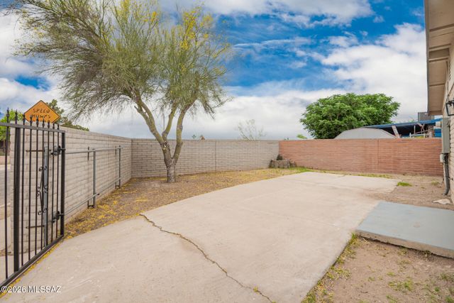 5174 Mountain Avenue, Tucson, AZ 85706
