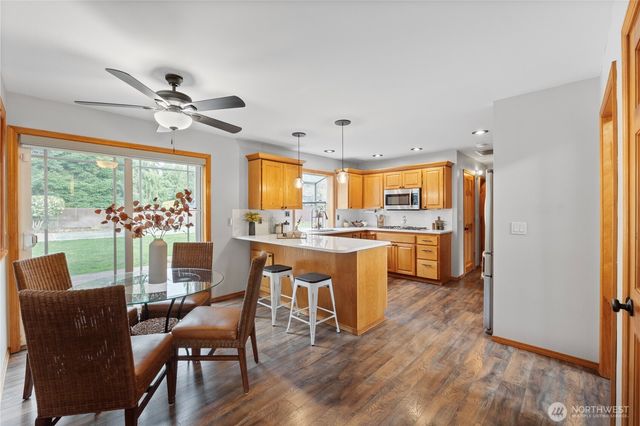 7613 176th Avenue E, Bonney Lake, WA 98391