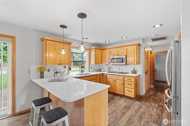 7613 176th Avenue E, Bonney Lake, WA 98391