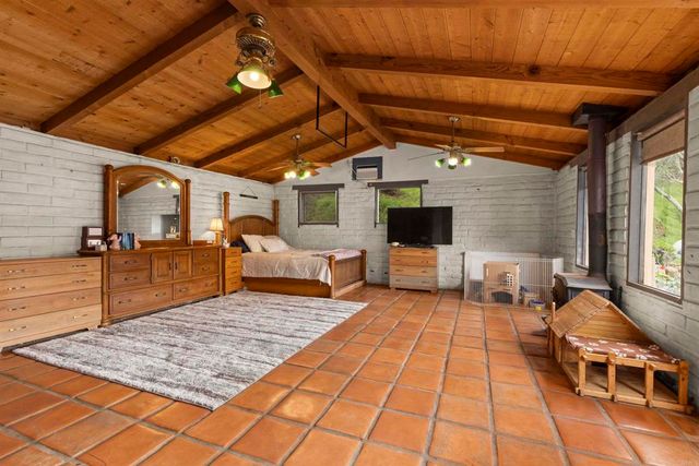 14215 WOODS VALLEY RD, Valley Center, CA 92082