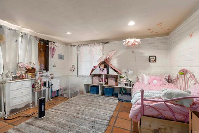 14215 WOODS VALLEY RD, Valley Center, CA 92082