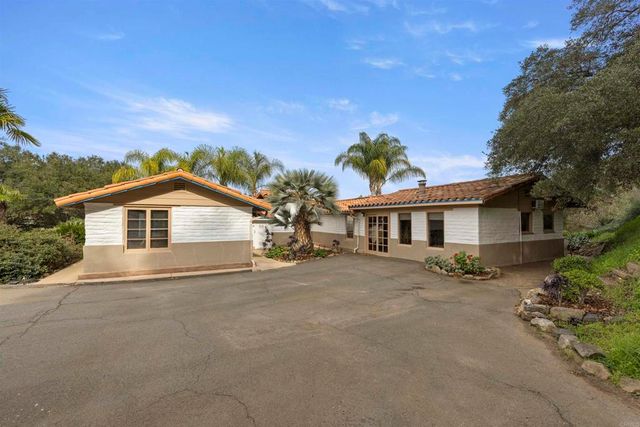 14215 WOODS VALLEY RD, Valley Center, CA 92082