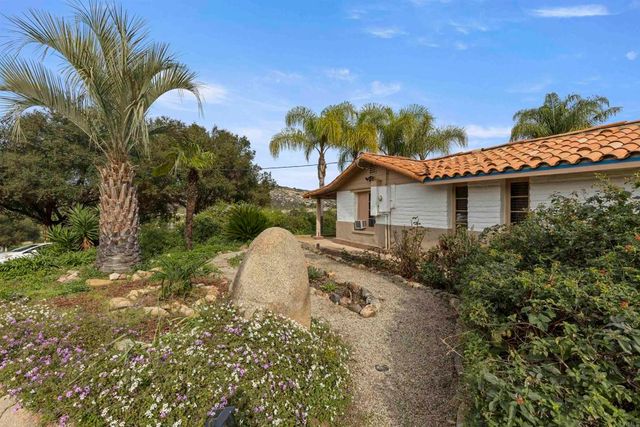 14215 WOODS VALLEY RD, Valley Center, CA 92082