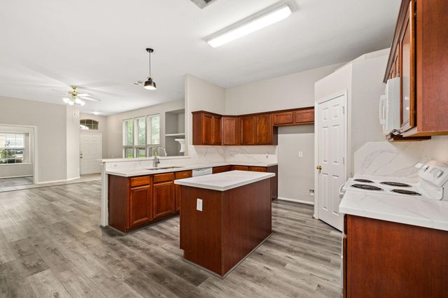 13196 Miller Lane, Willis, TX 77318