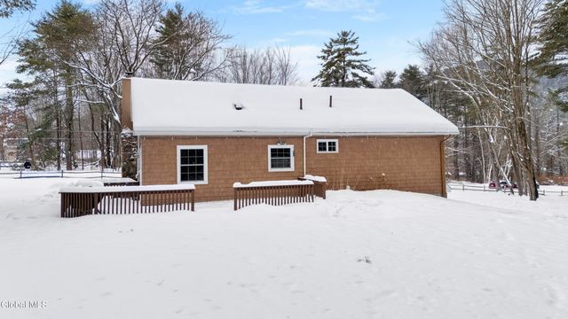 8 Higgins Road, Lake George, NY 12845