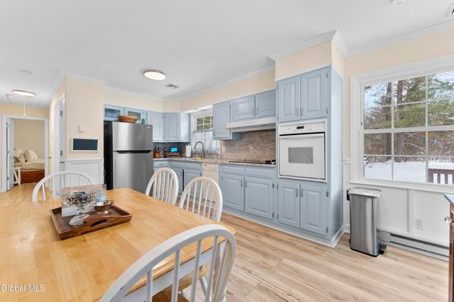 8 Higgins Road, Lake George, NY 12845