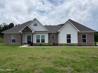 126 Deerfield Trace, Coldwater, MS 38618