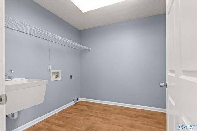 11 Powell Church Road, Falkville, AL 35622