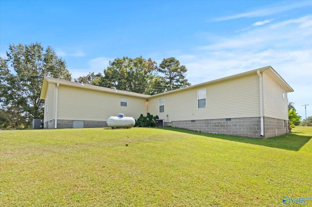 11 Powell Church Road, Falkville, AL 35622