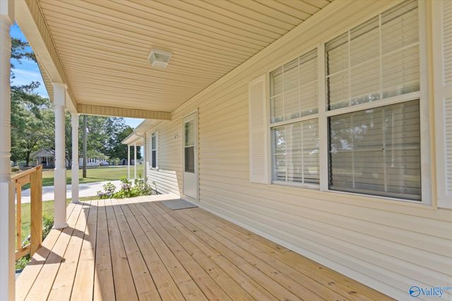 11 Powell Church Road, Falkville, AL 35622