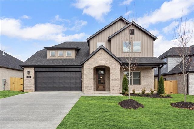 6903 SW Orange Avenue, Bentonville, AR 72713