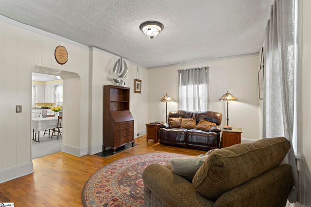106 Webster Street, Slater, SC 29683