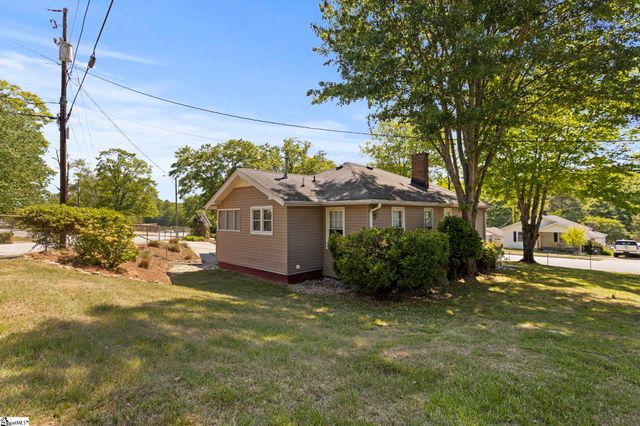 106 Webster Street, Slater, SC 29683