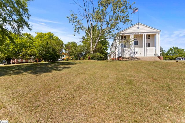 106 Webster Street, Slater, SC 29683
