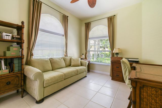 1351 St Lawrence Drive, Palm Beach Gardens, FL 33410