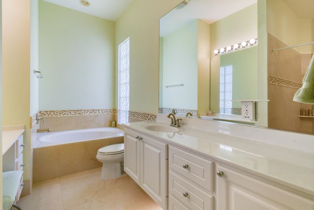 1351 St Lawrence Drive, Palm Beach Gardens, FL 33410
