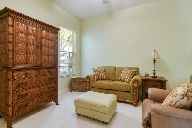 1351 St Lawrence Drive, Palm Beach Gardens, FL 33410