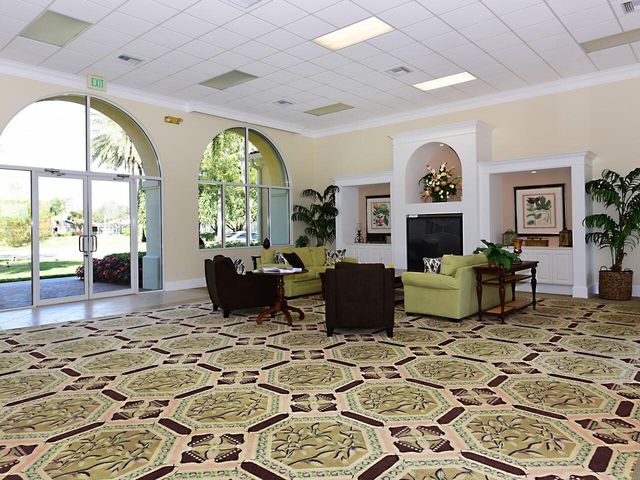 1351 St Lawrence Drive, Palm Beach Gardens, FL 33410