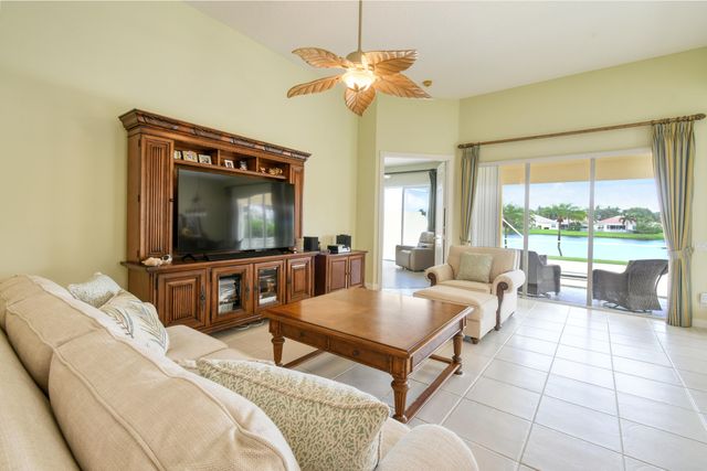 1351 St Lawrence Drive, Palm Beach Gardens, FL 33410