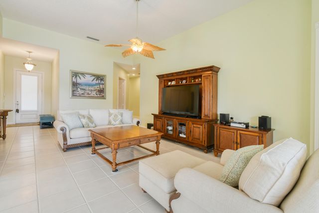 1351 St Lawrence Drive, Palm Beach Gardens, FL 33410