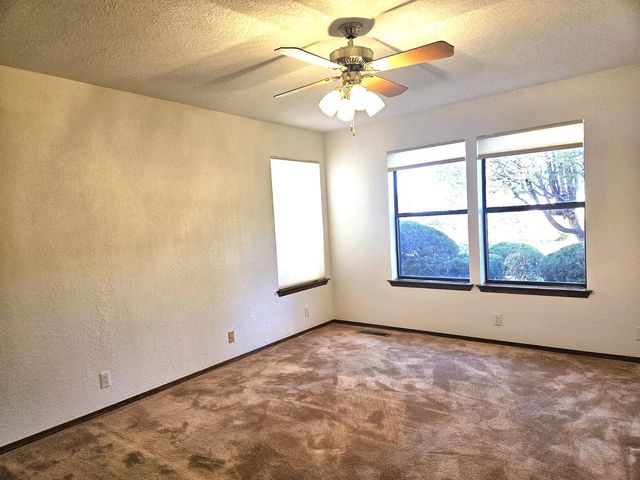 13216 Circulo Largo NE, Albuquerque, NM 87112