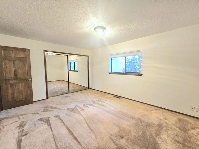 13216 Circulo Largo NE, Albuquerque, NM 87112