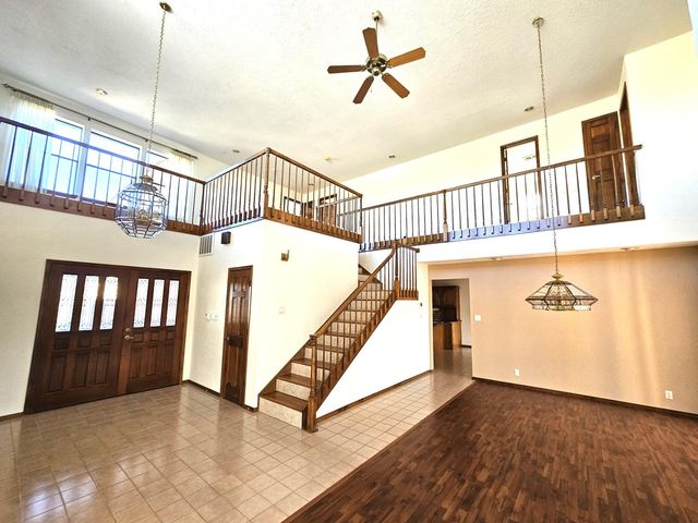 13216 Circulo Largo NE, Albuquerque, NM 87112