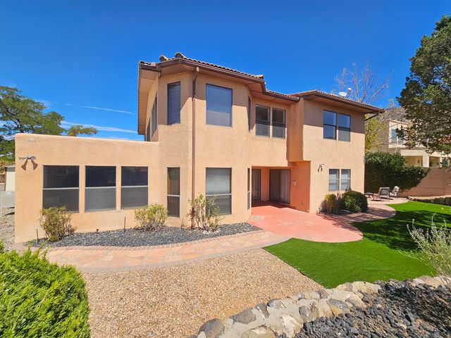 13216 Circulo Largo NE, Albuquerque, NM 87112