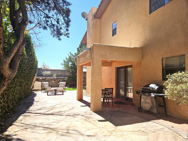 13216 Circulo Largo NE, Albuquerque, NM 87112