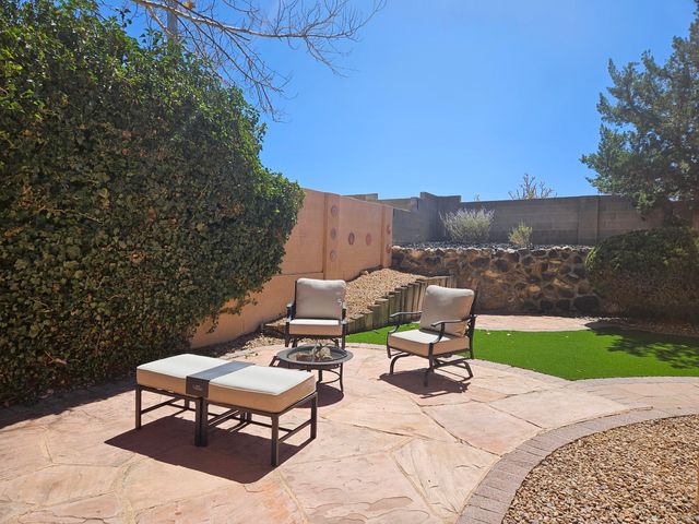 13216 Circulo Largo NE, Albuquerque, NM 87112