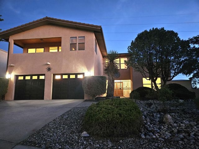13216 Circulo Largo NE, Albuquerque, NM 87112
